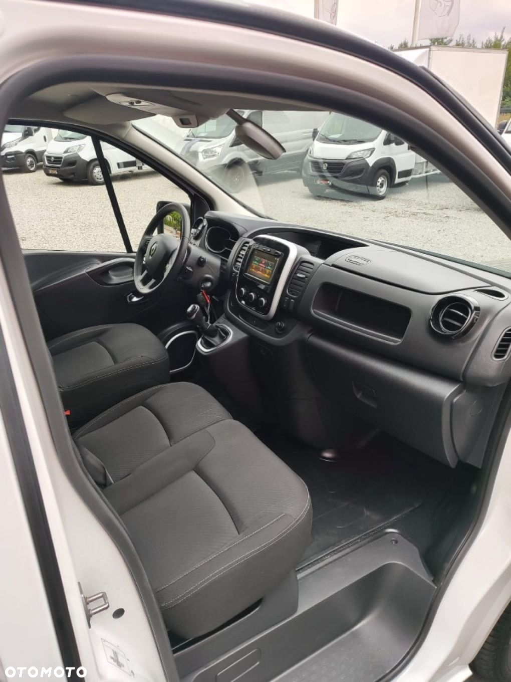 Renault Trafic - 11