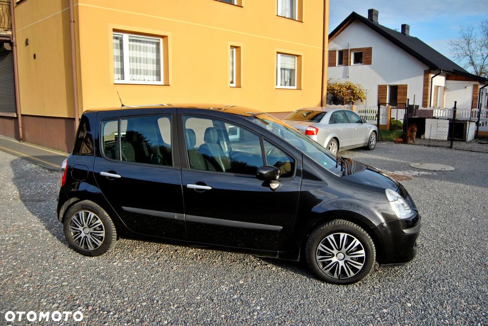 Renault Modus 1.6 16V Night&Day - 17