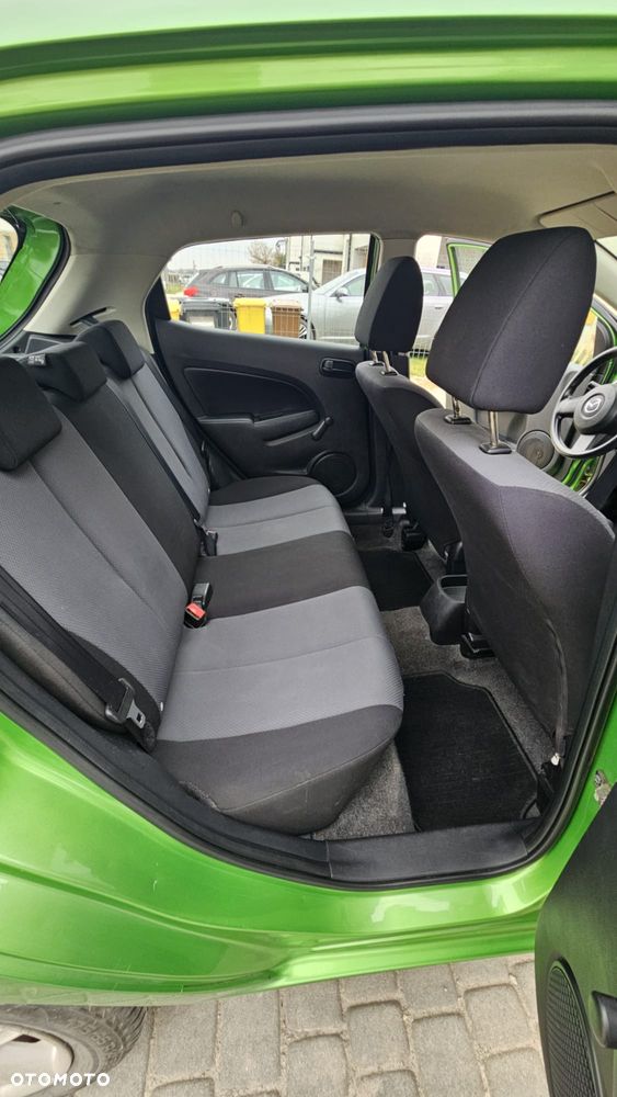 Mazda 2 - 11