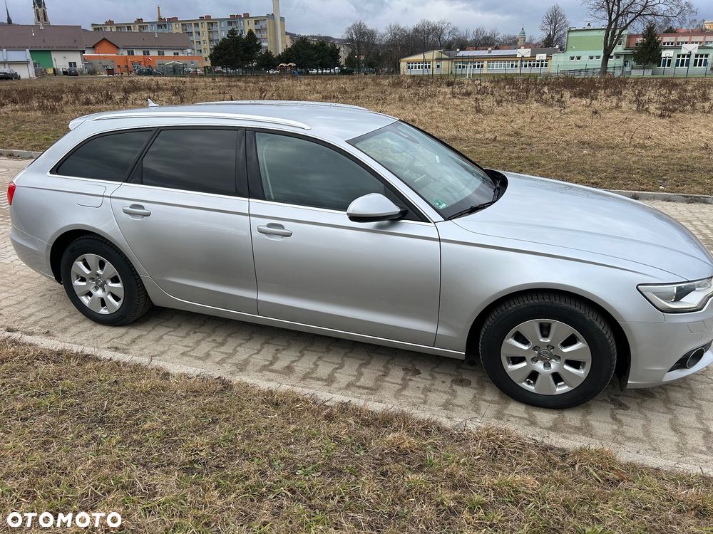 Audi A6 Avant 2.0 TDI Ultra DPF S tronic - 13