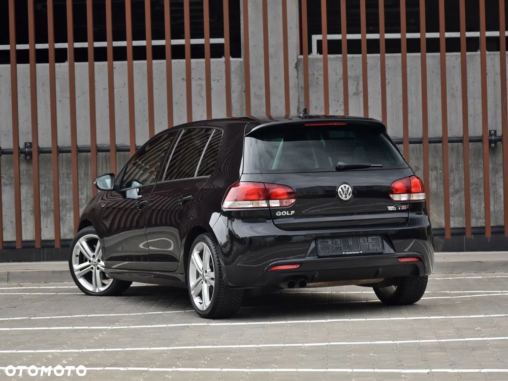 Volkswagen Golf - 12