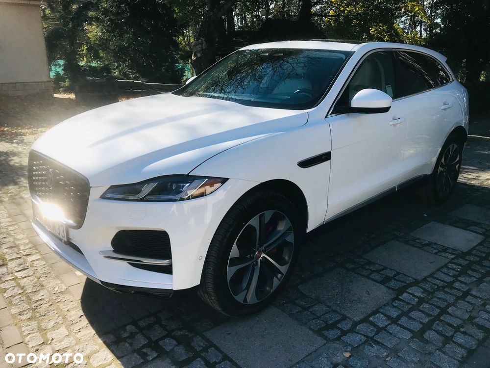 Jaguar F-Pace - 5