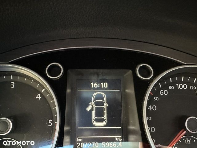 Volkswagen Passat 2.0 TDI Comfortline DSG - 19