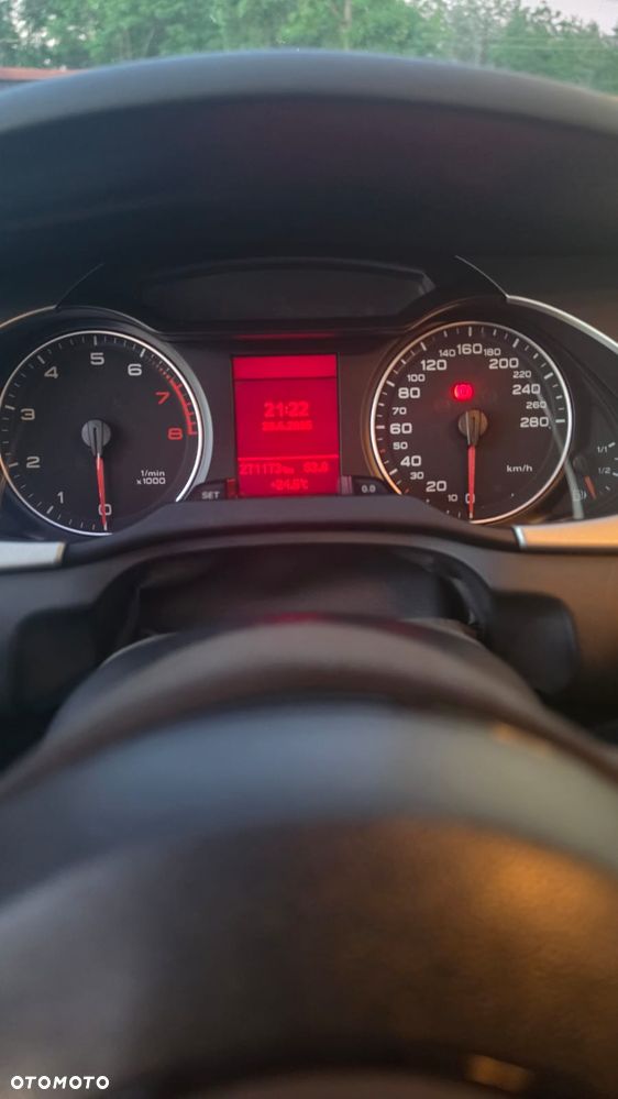 Audi A4 Limousine - 18
