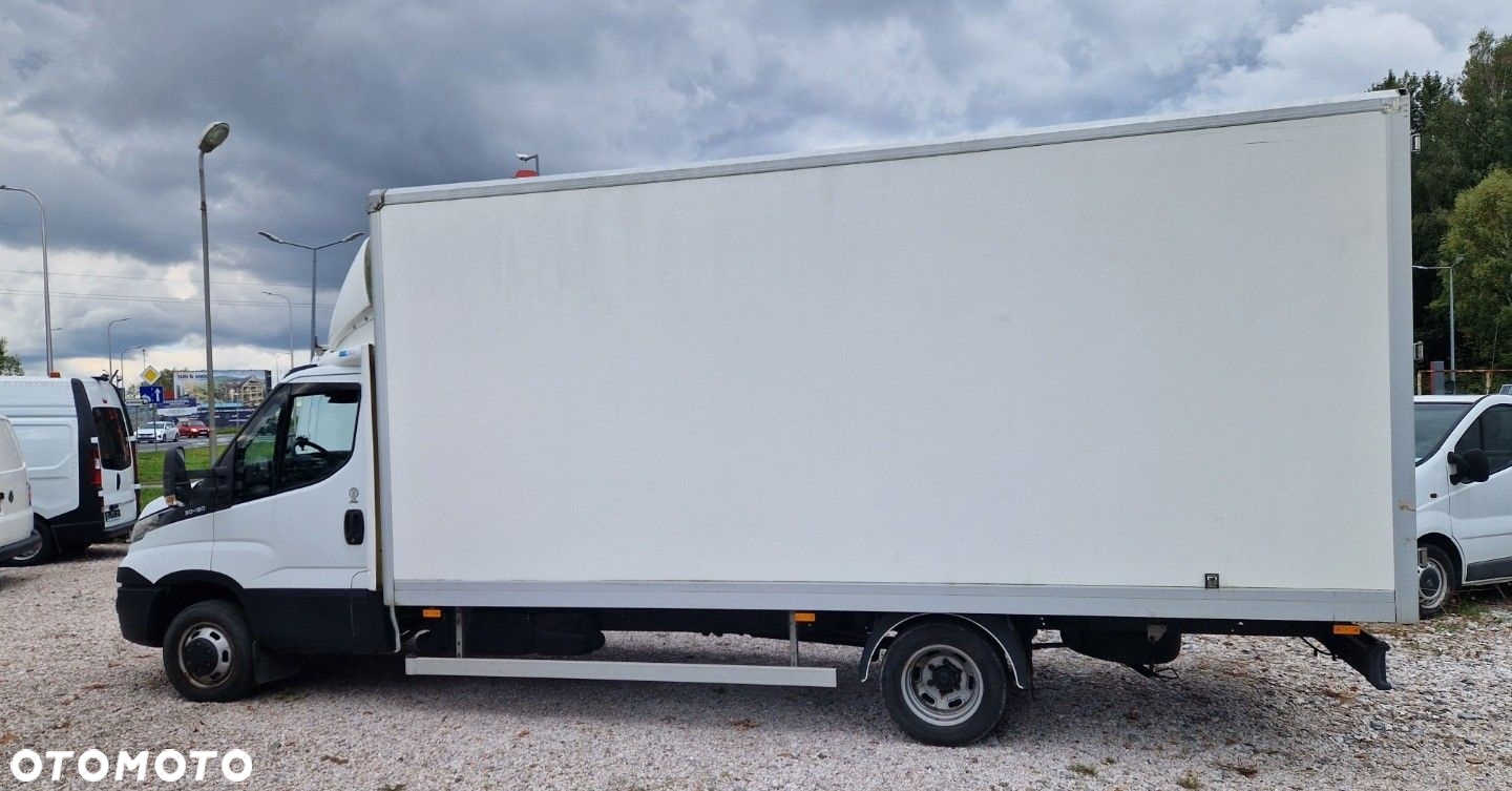 Iveco Daily - 10