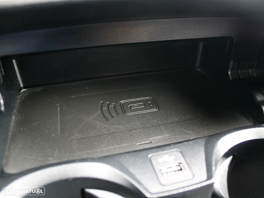 BMW 330 e Pack M Auto - 26