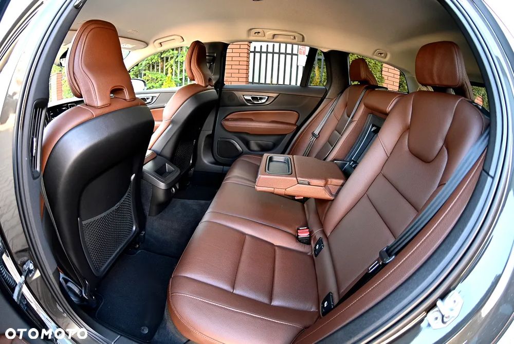 Volvo V60 D4 Inscription - 26