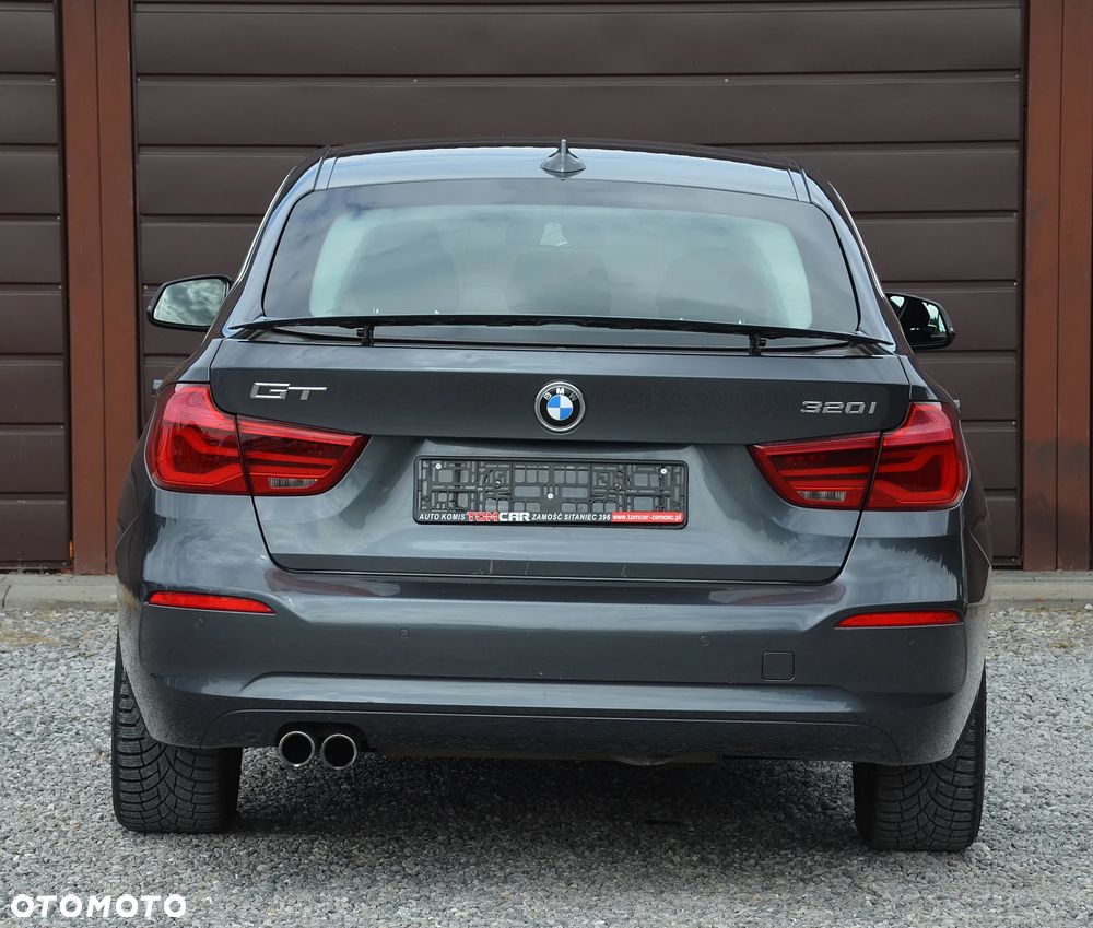 BMW 3GT 320i - 6