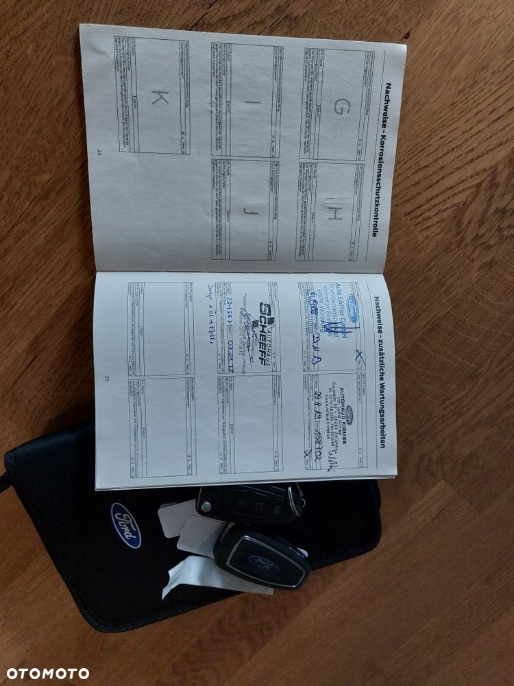 Ford Focus - 10