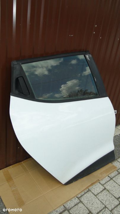 RENAULT CLIO IV 4 HB DRZWI PRAWE TYŁ TYLNE KOMPLETNE - 7