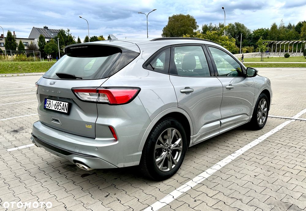Ford Kuga 1.5 EcoBoost ST-LINE - 6