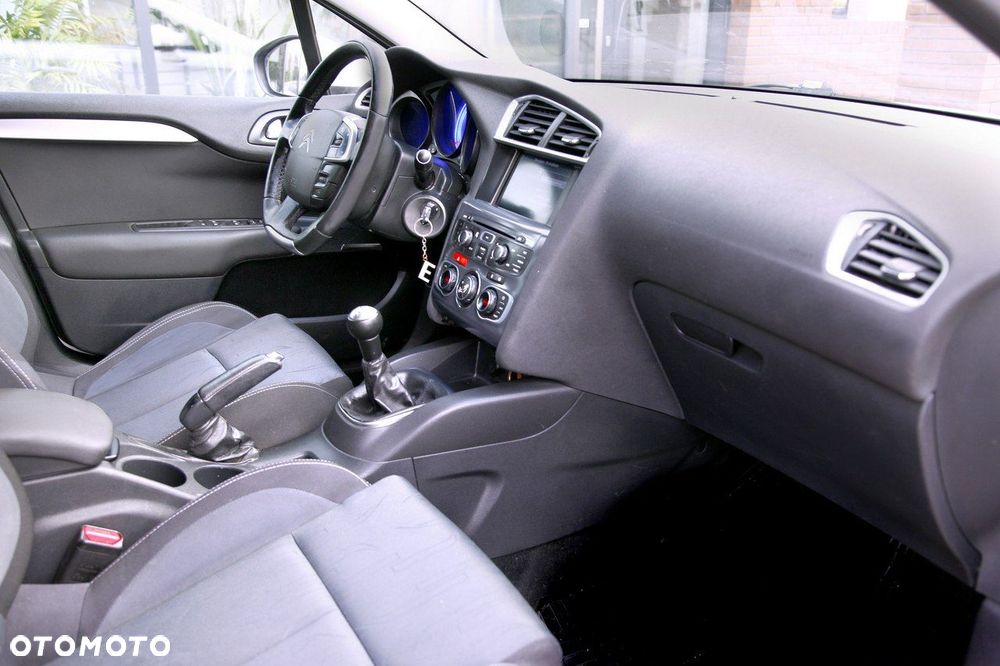 Citroën C4 1.6 HDi Selection - 9