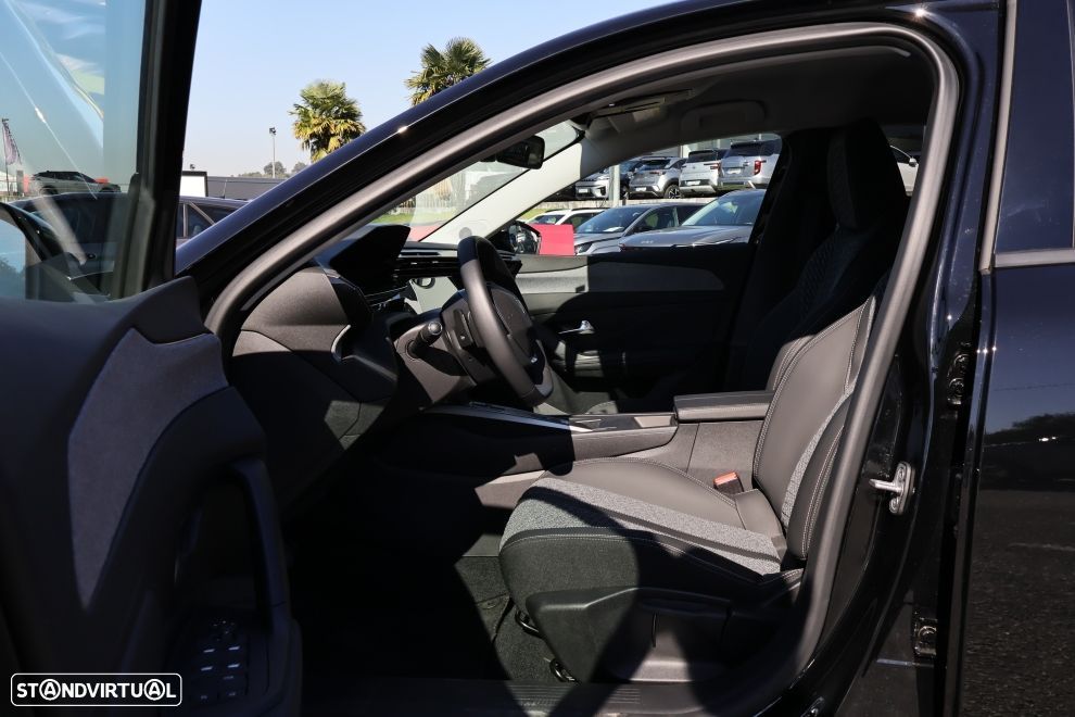 Peugeot 308 SW 1.2 Hybrid Allure e-DCS6 - 17