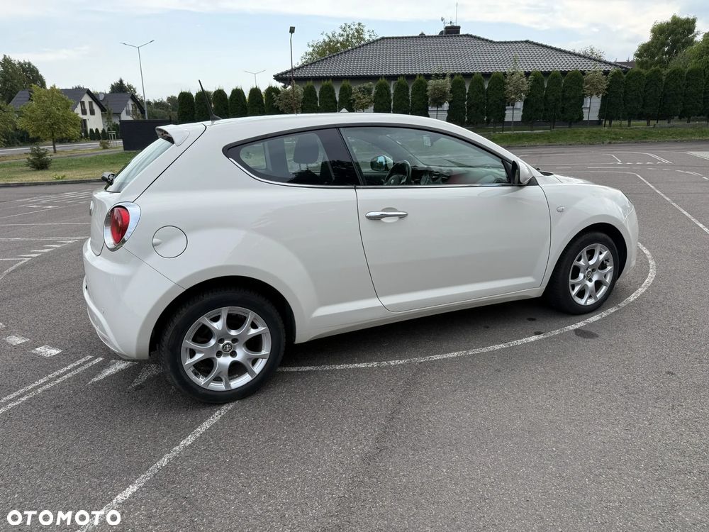 Alfa Romeo Mito 1.4 TB MultiAir Distinctive S&S - 21