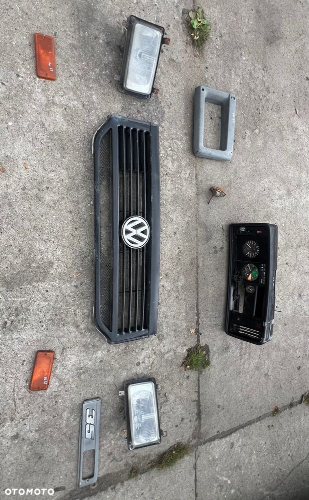 Vw LT 35 LT35 stary lampy grill kierunkowskazy licznik obudowa licznika - 1