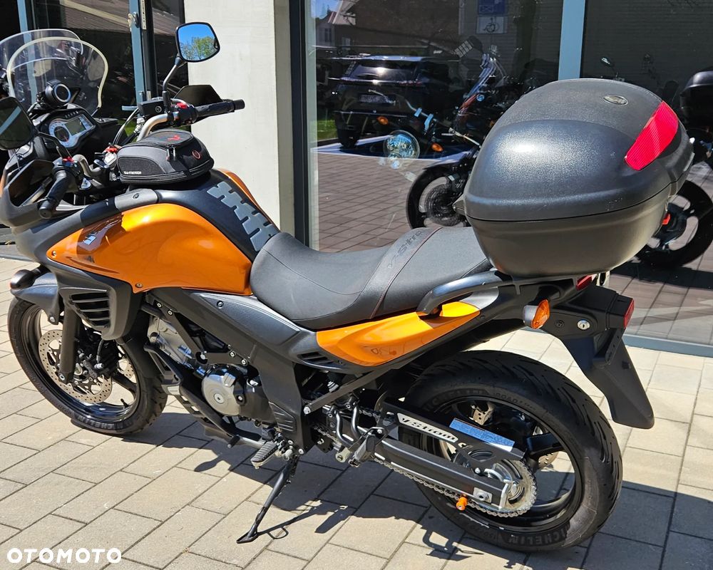 Suzuki DL - 12