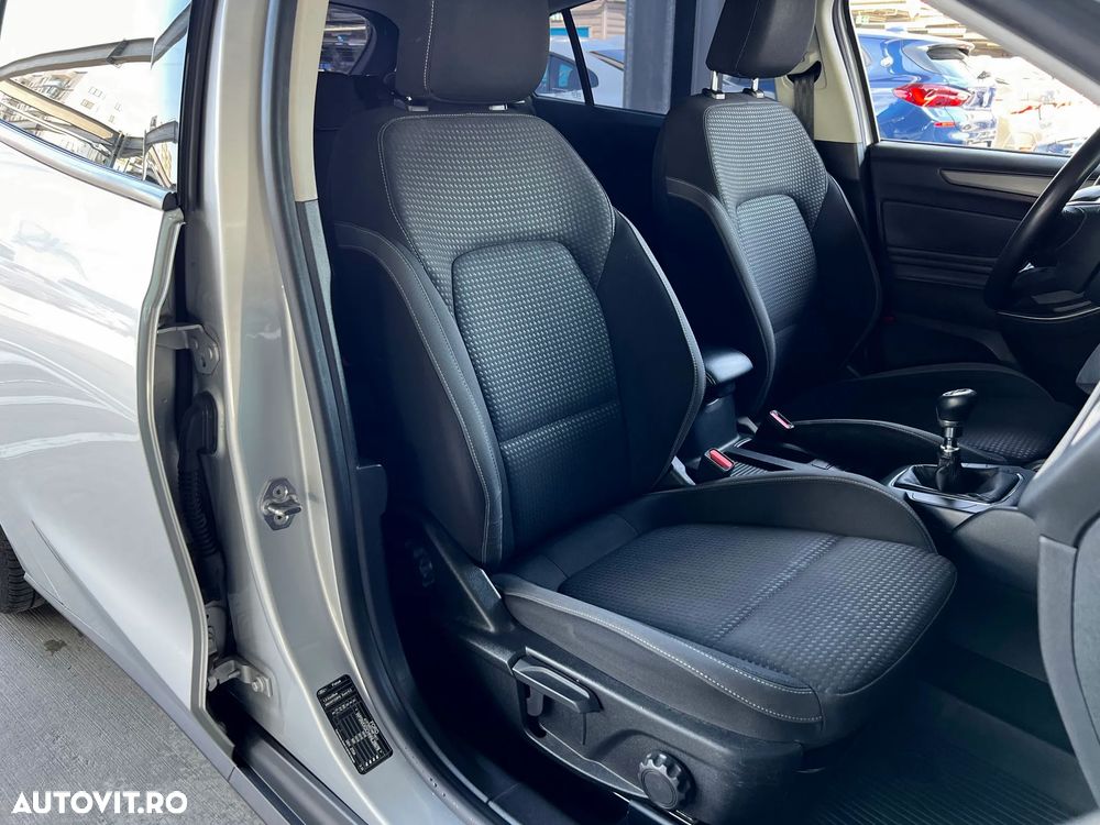 Ford Focus 1.5 EcoBlue Titanium Business - 10