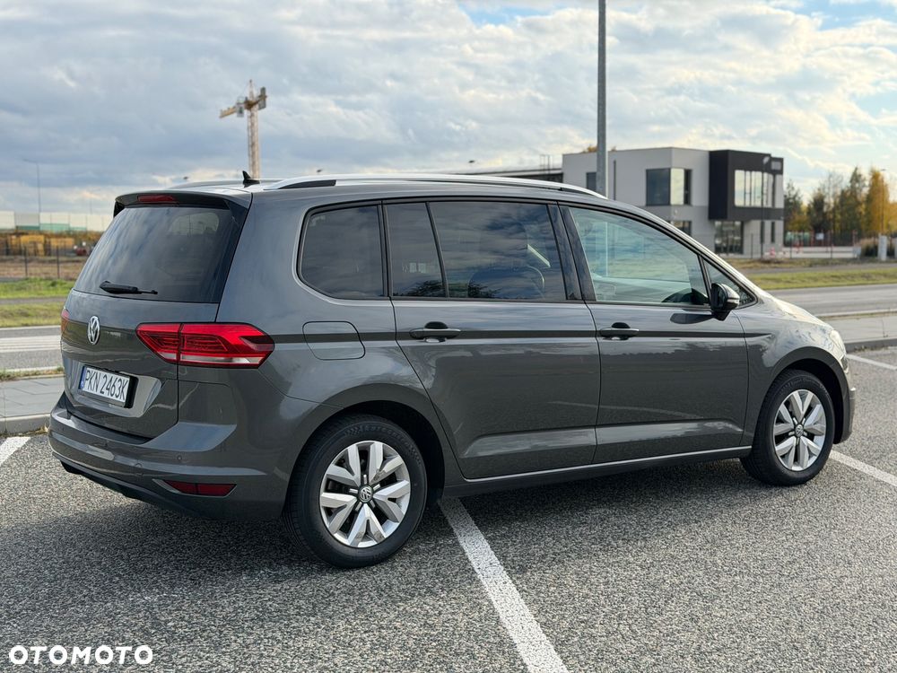 Volkswagen Touran 1.6 TDI SCR (BlueMotion Technology) DSG Comfortline - 11