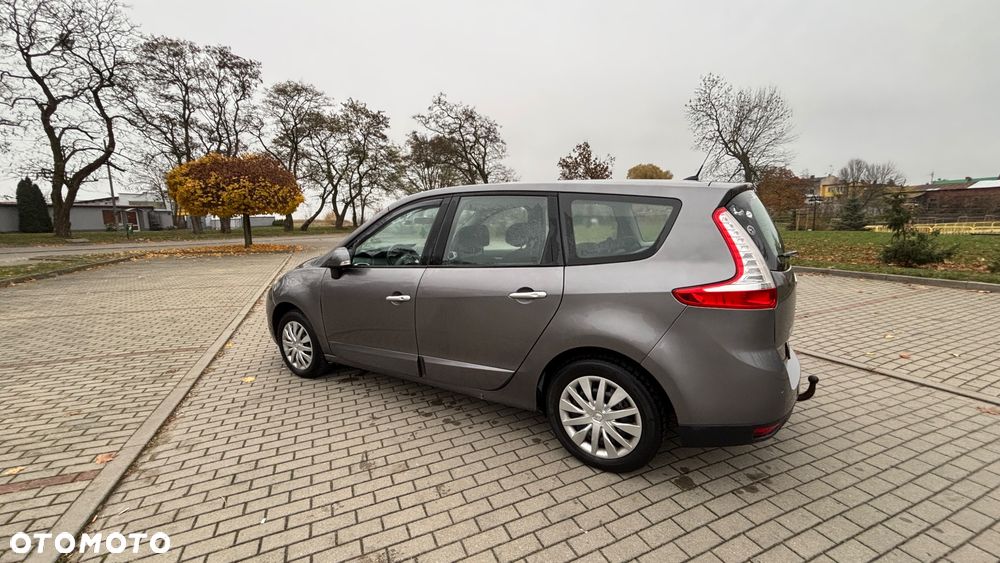 Renault Scenic 2.0 16V 140 CVT Dynamique - 5