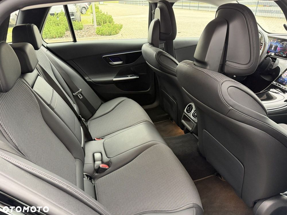 Mercedes-Benz Klasa C 220 d mHEV Avantgarde - 29
