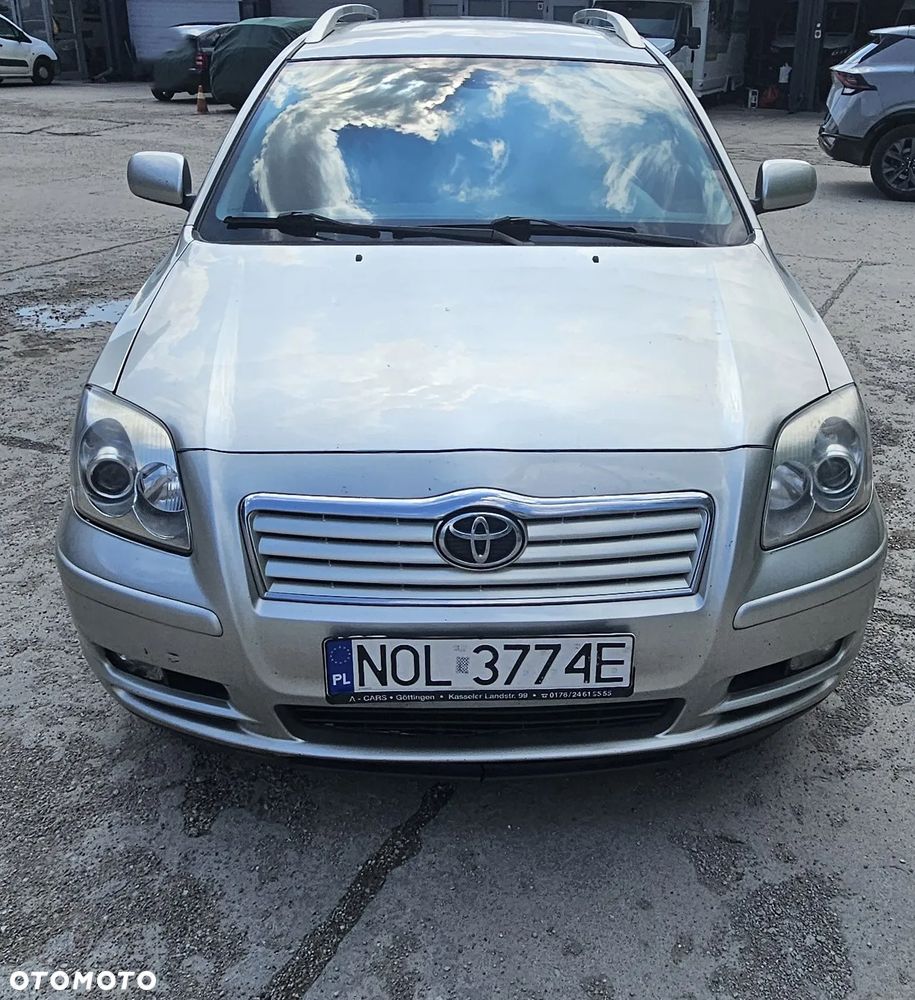 Toyota Avensis 2.0 D-4D Sol - 5