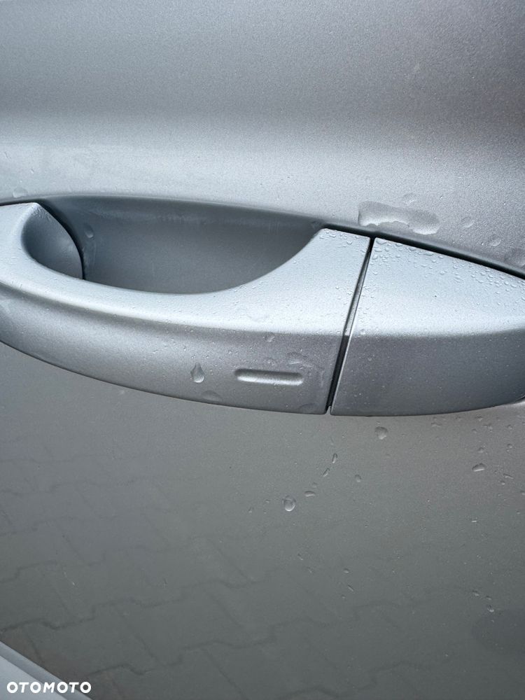 Skoda Superb 1.8 TSI DSG SportLine - 23