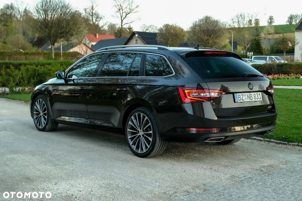 Skoda Superb 2.0 TDI 4x4 DSG L&K - 8