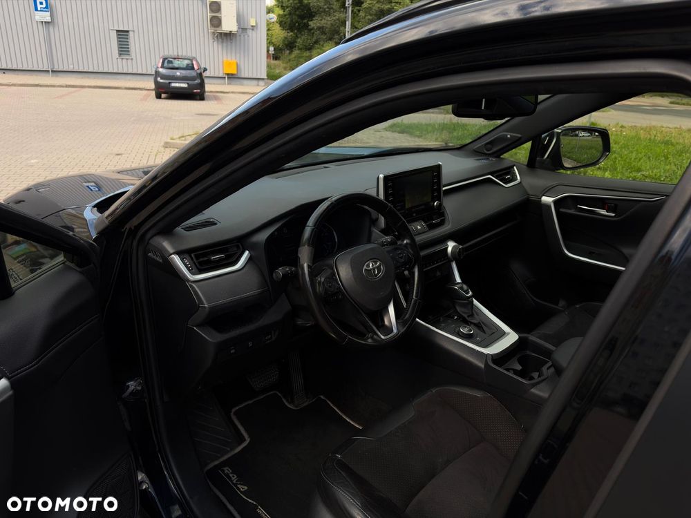 Toyota RAV4 2.5 Hybrid Black Edition by JBL 4x4 - 14