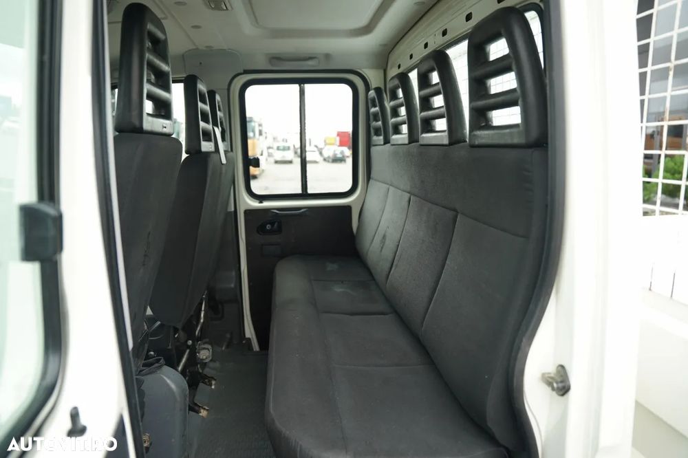 Iveco DAILY 35-130 / BASCULANTĂ CU BENĂ DIN OȚEL (DESCĂRCARE SPATE) / CABINĂ DUBLĂ - 7 LOCURI / ROȚI SPATE DUBLE / MANUALĂ / IMPORT / - 37