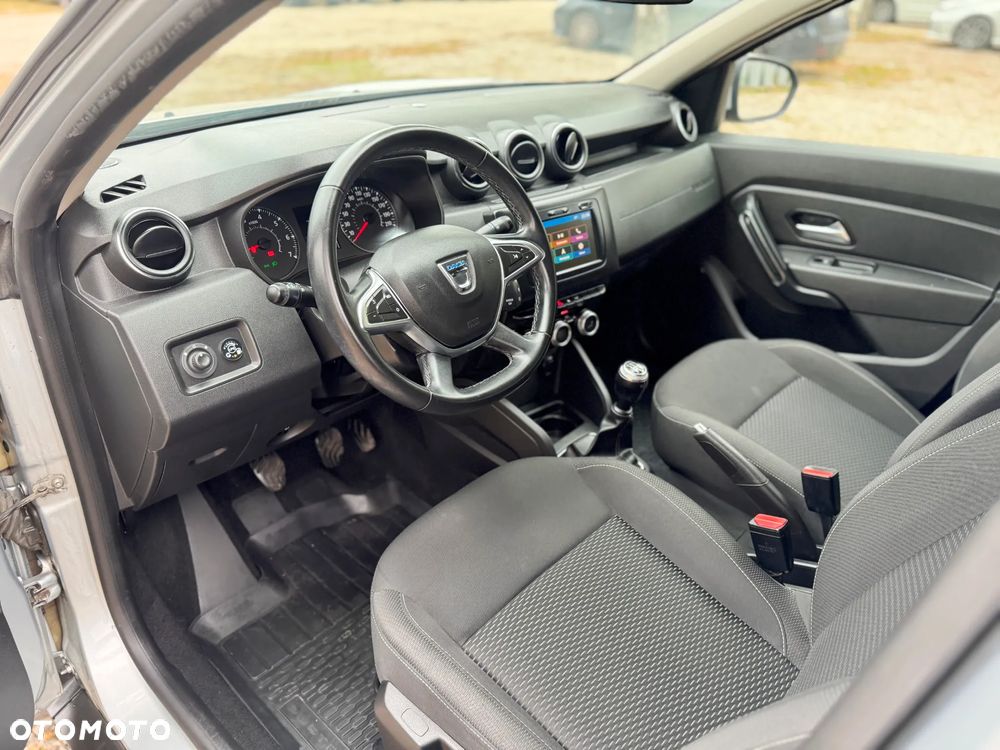 Dacia Duster 1.6 SCe Ambiance S&S - 21