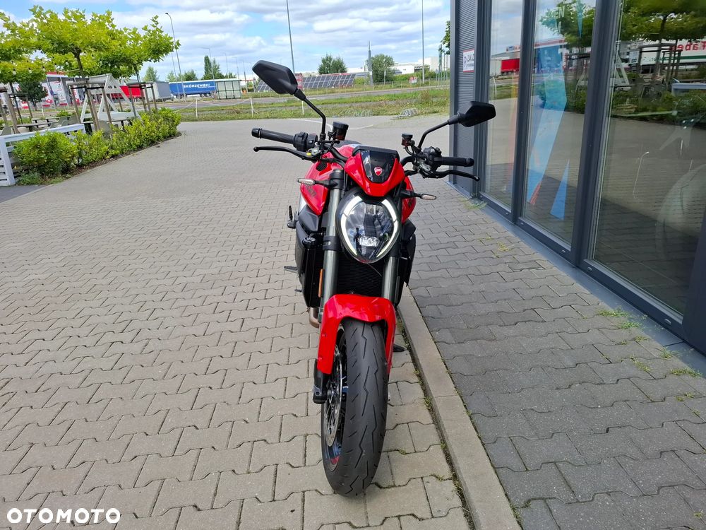 Ducati Monster - 3