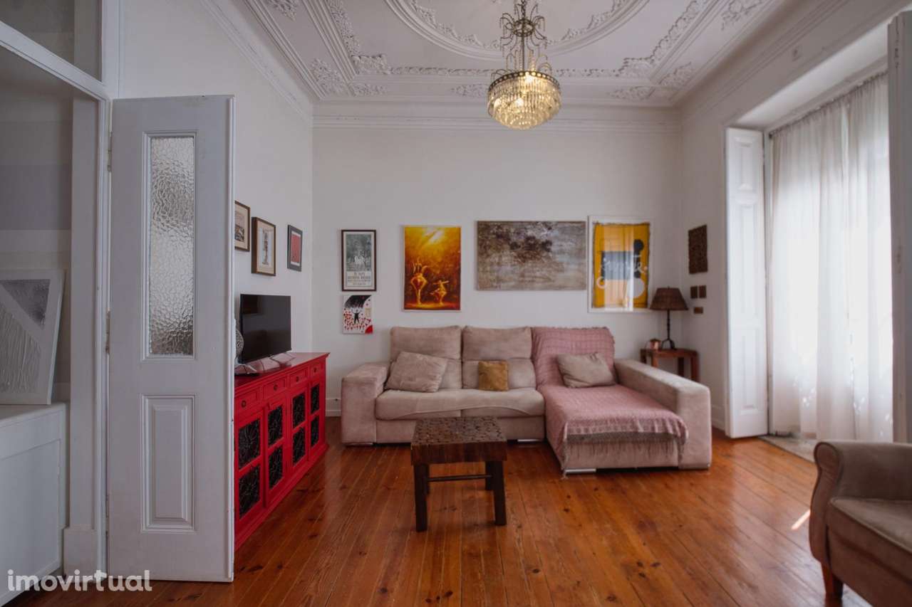 Apartamento T2 nos Anjos - Grande imagem: 2/23