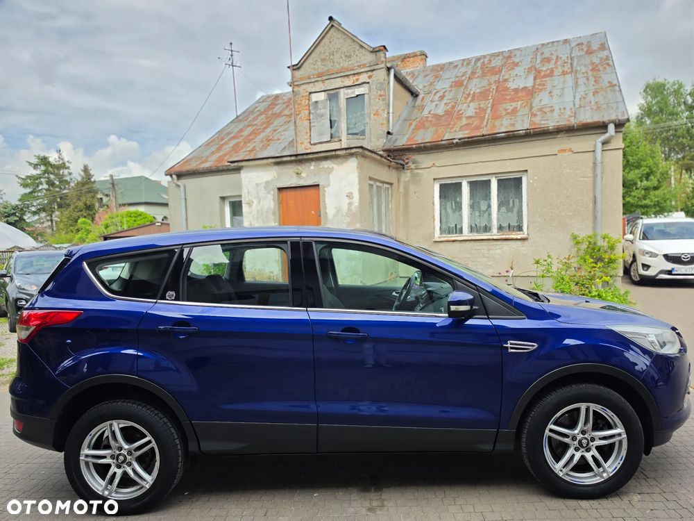 Ford Kuga - 12