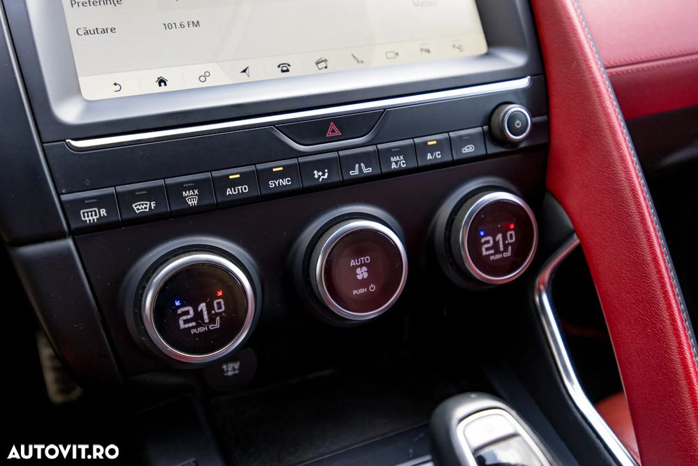 Jaguar E-Pace D180 AWD R-Dynamic SE - 26