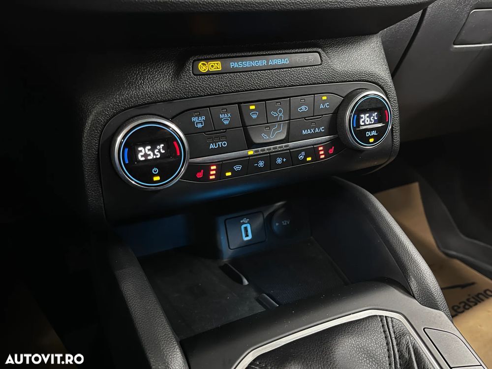 Ford Focus 1.5 EcoBlue Connected - 20