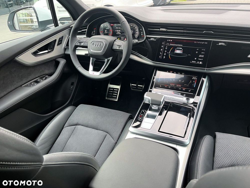 Audi Q7 - 15
