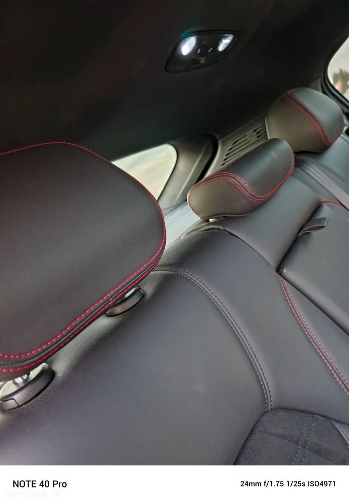 Alfa Romeo Stelvio V6 2.9 Bi-Turbo AT8-Q4 Quadrifoglio - 27