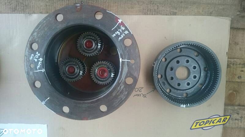 ZF APR zwolnica koła 4472453077 4472353076 - 1