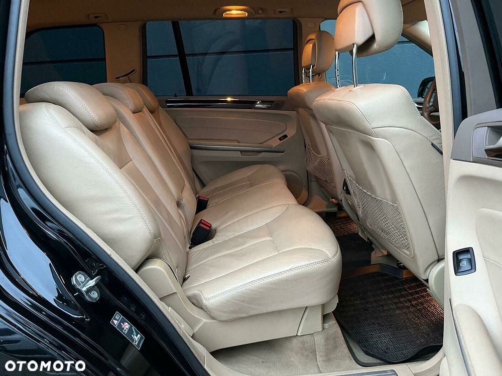 Mercedes-Benz GL 420 CDI - 15