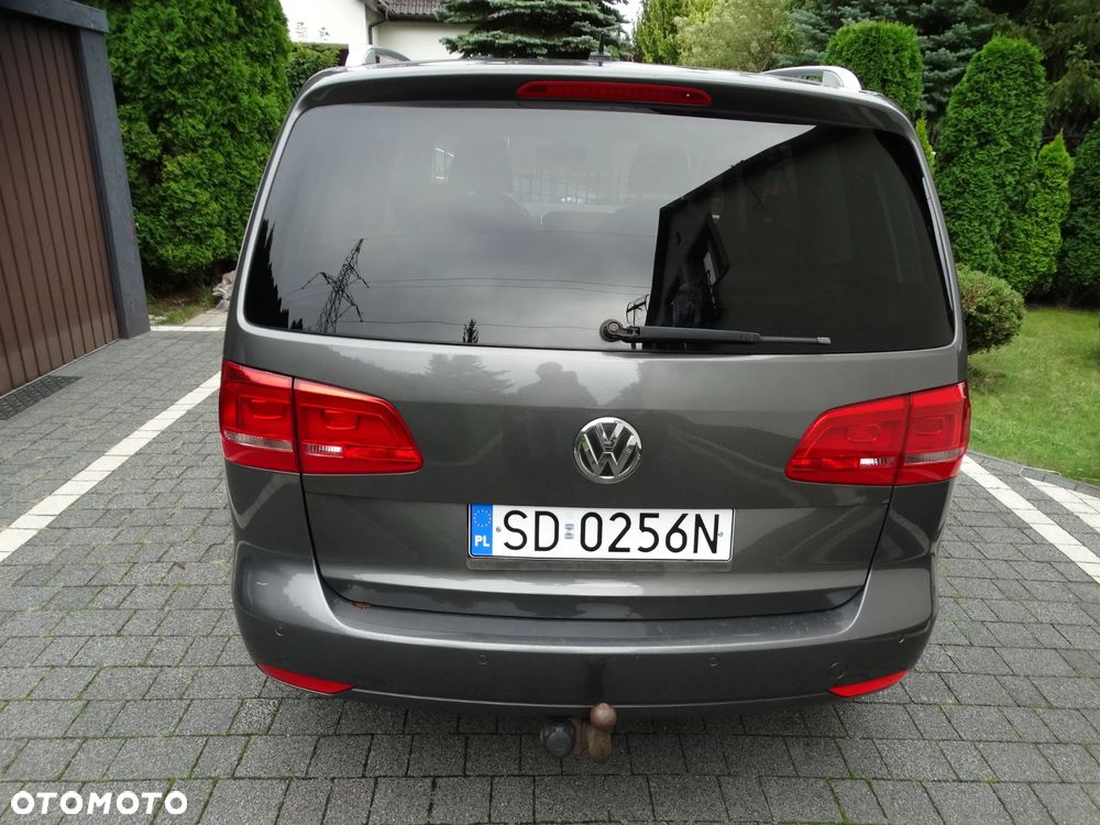 Volkswagen Touran - 7