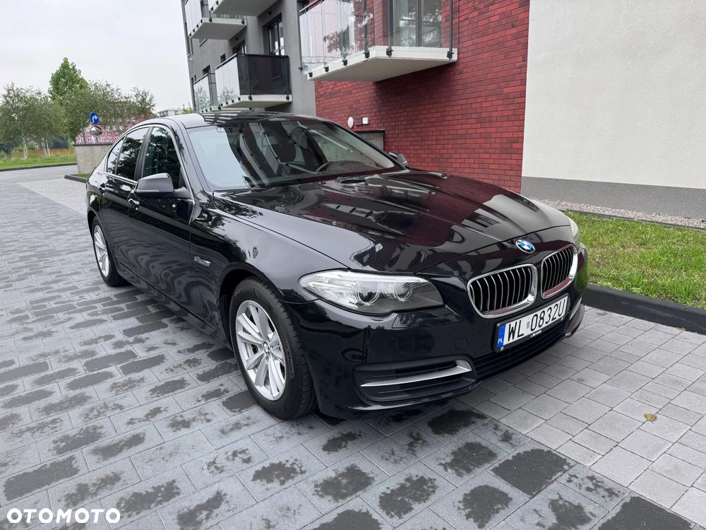 BMW Seria 5 520i - 1