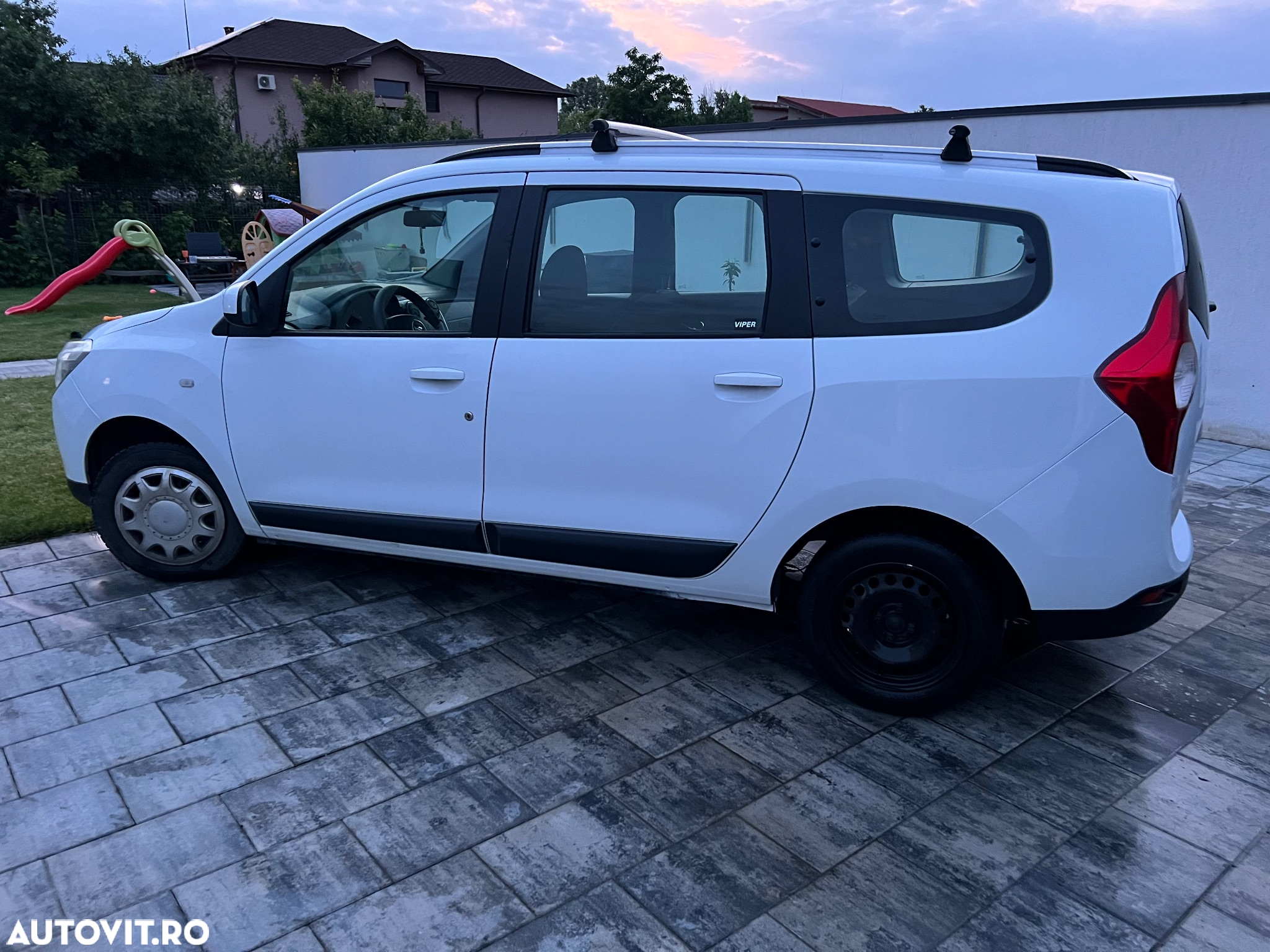 Dacia Lodgy 1.5 dCi Laureate - 4