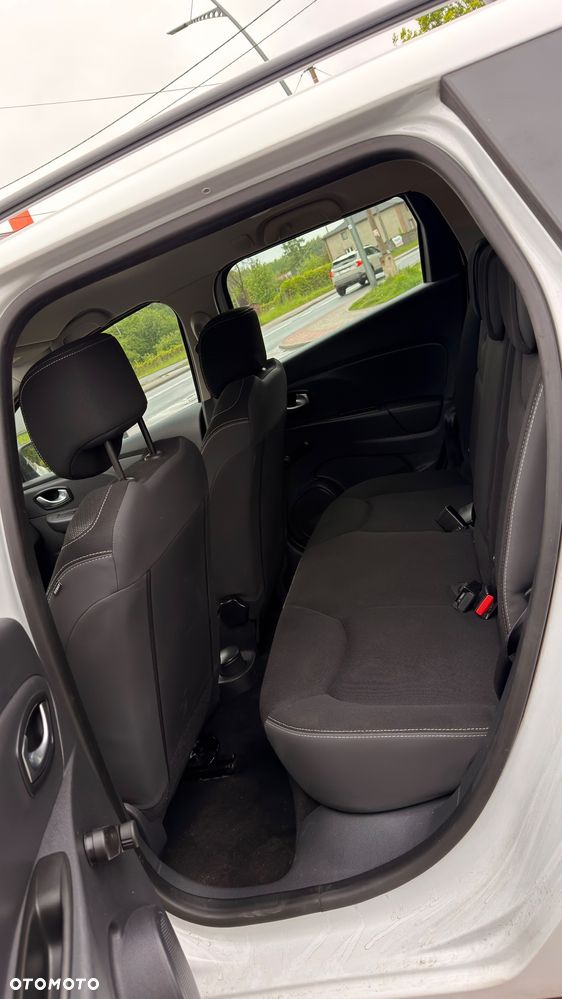 Renault Clio - 9