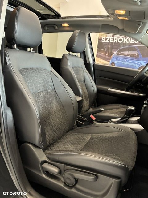 Suzuki Vitara 1.5 Strong Hybrid Elegance Sun 4WD AGS - 16