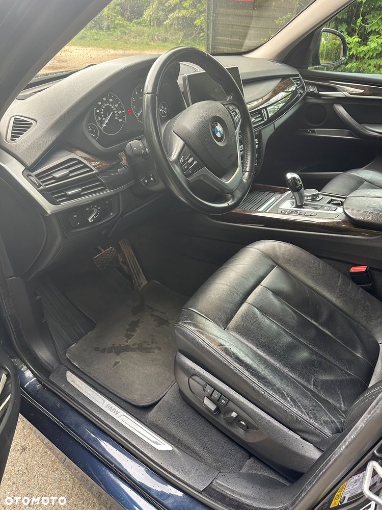BMW X5 xDrive35i - 10