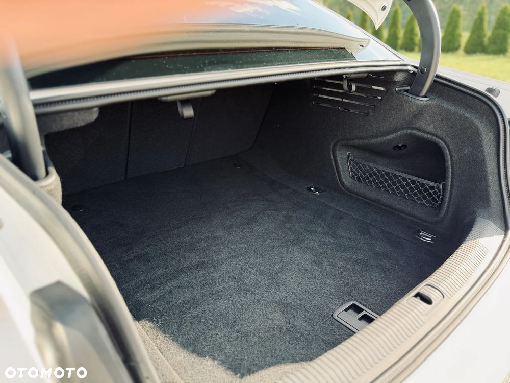 Audi A4 Limousine 2.0 TDI DPF S line Sportpaket - 19