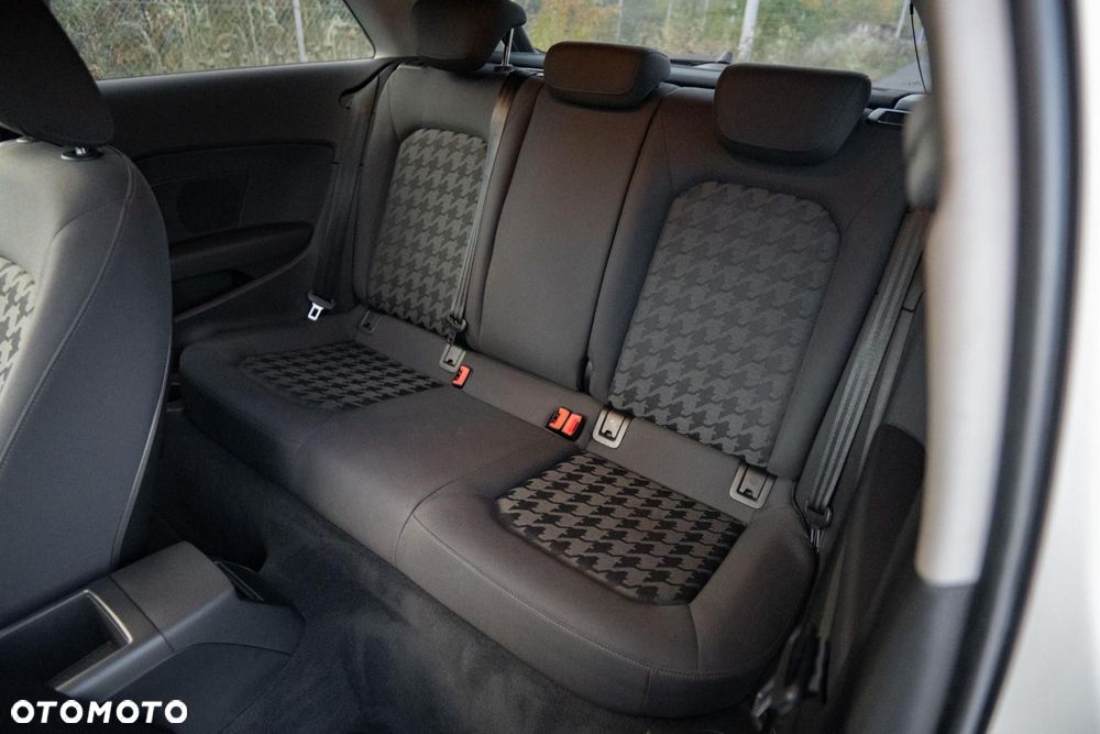 Audi A3 3-drzwiowe 1.2 TFSI Ambiente - 15