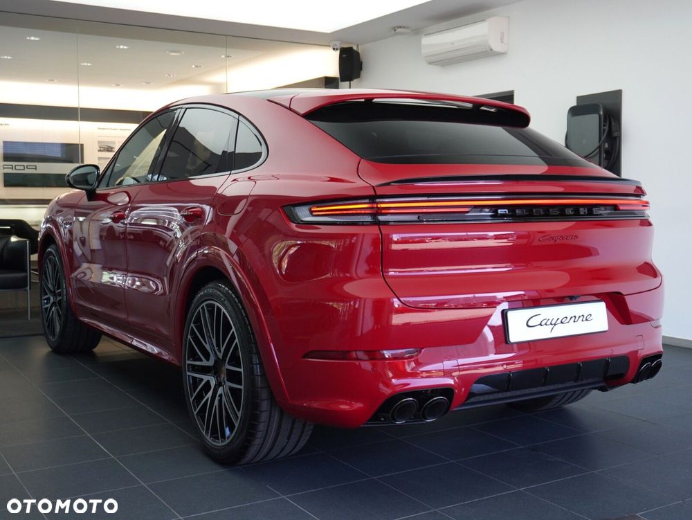 Porsche Cayenne E-Hybrid PHEV Black Edition - 18