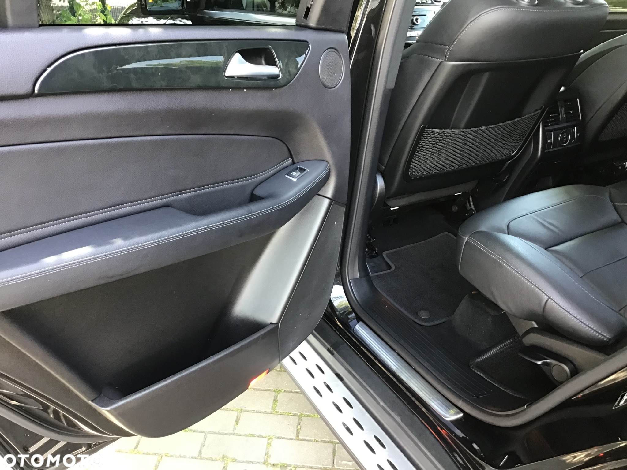 Mercedes-Benz GLS 450 4Matic 9G-TRONIC AMG Line Advanced Plus - 30