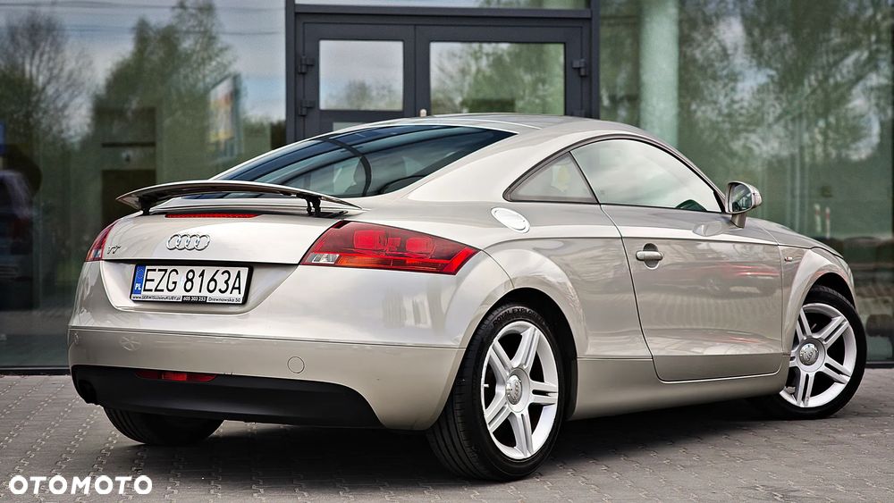 Audi TT Coupé - 14